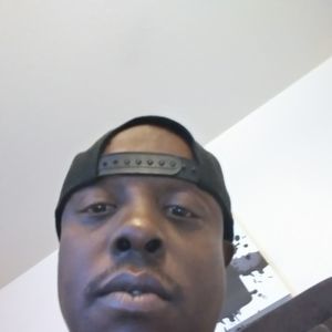 Meet your Posher, Deshanon